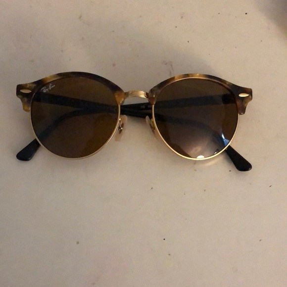 Rayban Round Sunglasses, Brown Lense - Picture 3 of 5